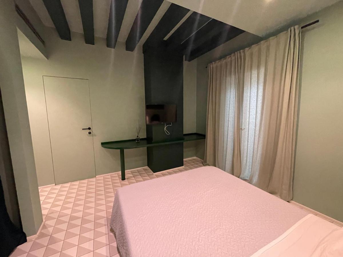 Dusme Taranto Exterior foto